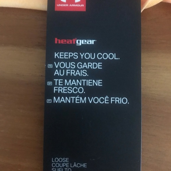 NWT Women Under Armour HeatGear Short Sleeve Shirt - Picture 4 of 6